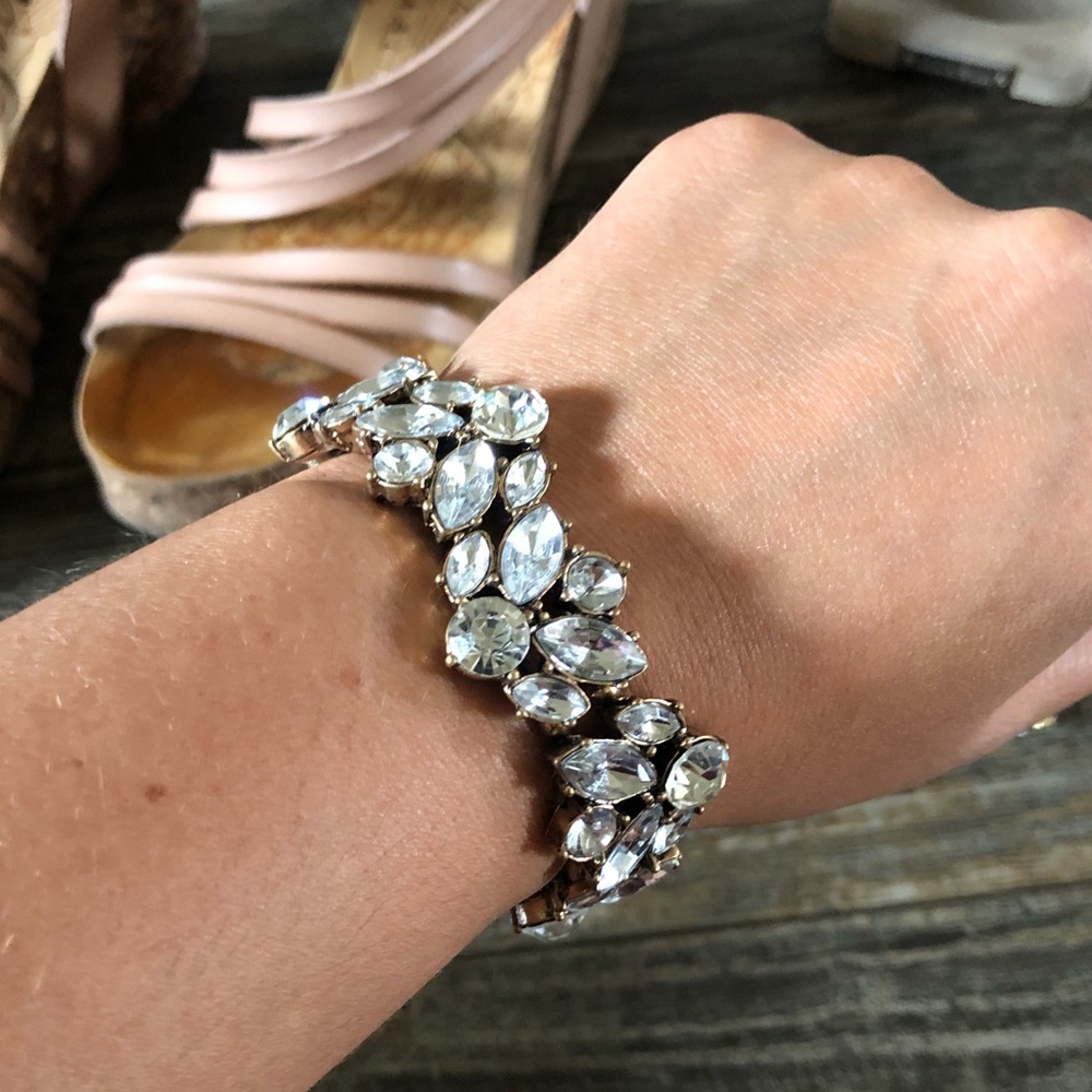 Wedding Bridesmaid Bride Bracelet - Picture 3 of 5